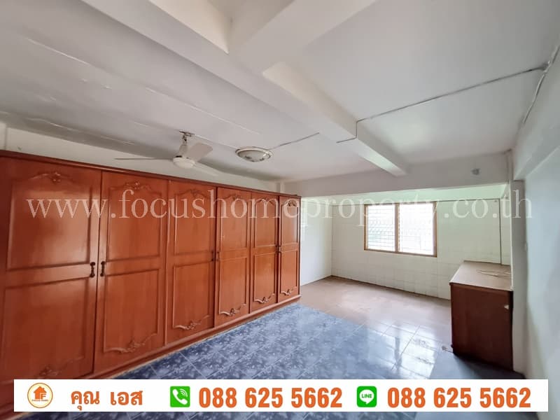 ขาย อาคารพาณิชย์ 3 ชั้น ซอยโชคดี 1 พหลโยธิน